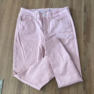 Ladies Rose Colored Jeggings
